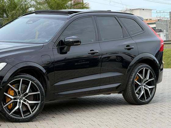 VOLVO XC60 2.0 T8 RECHARGE POLESTAR ENGINEERED AWD GEARTRONIC